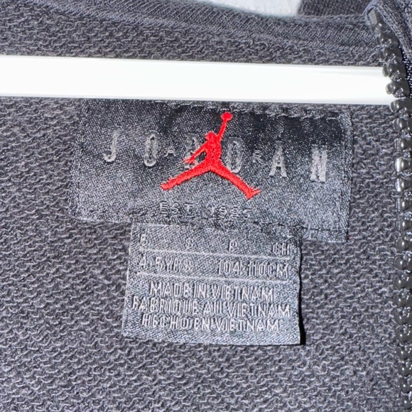 Boys Jordan Jacket - Picture 2 of 2